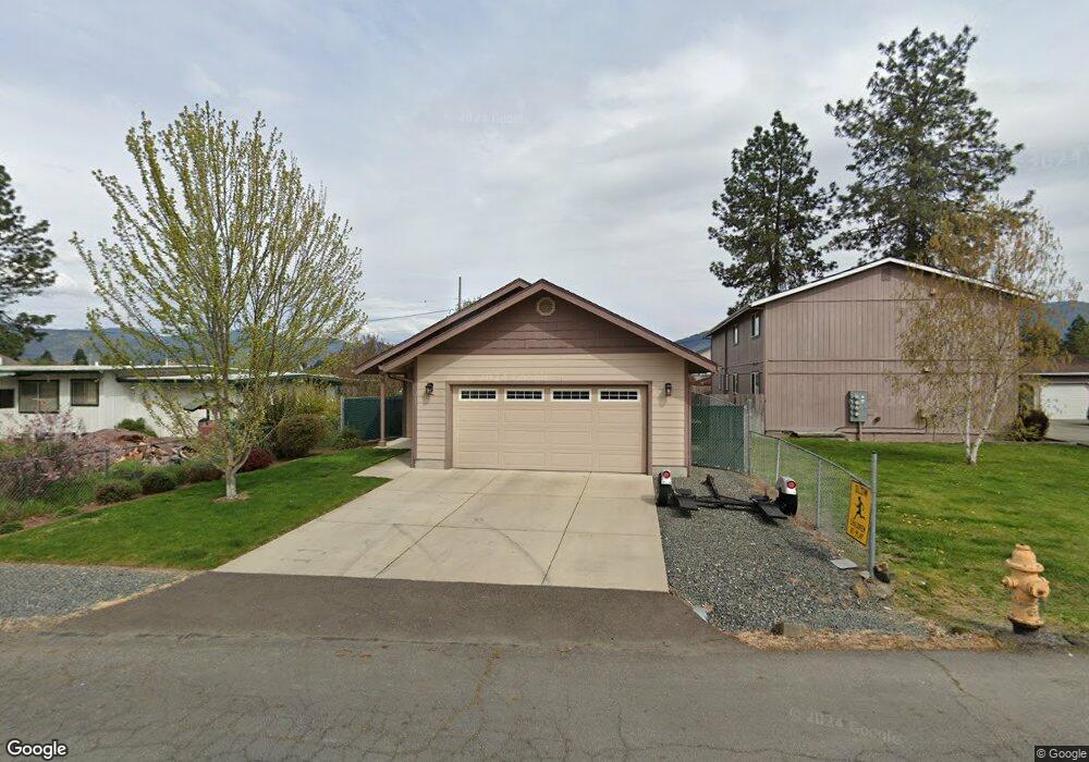 217 Pardee Ln, Grants Pass, OR 97527 - photo 1