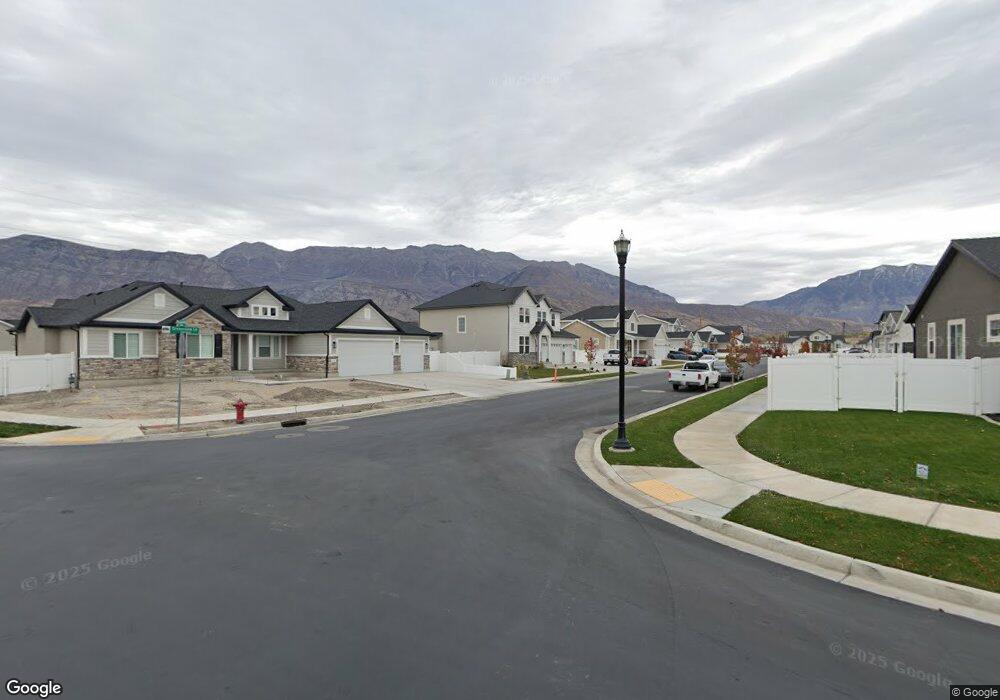 1446 W Greenview Ln, Lindon, UT 84042 - photo 1