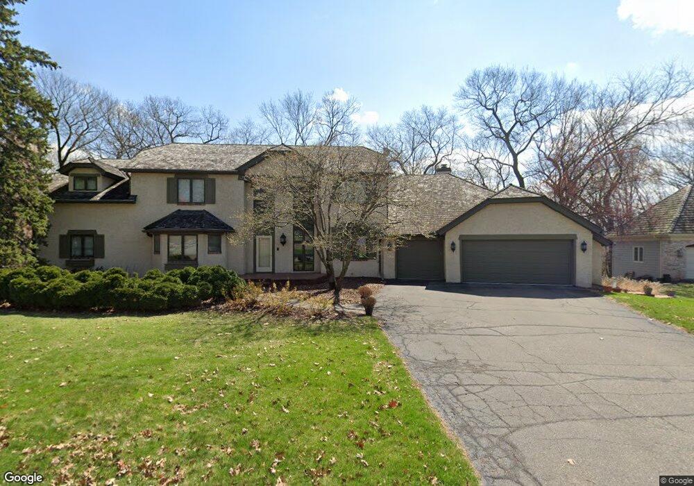 19735 Chartwell Hill, Excelsior, MN 55331 - photo 1