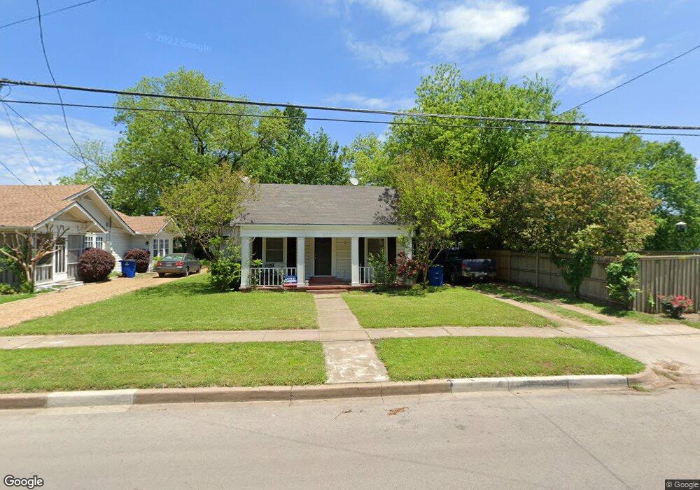 606 N Preston St, Ennis, TX 75119 - photo 1