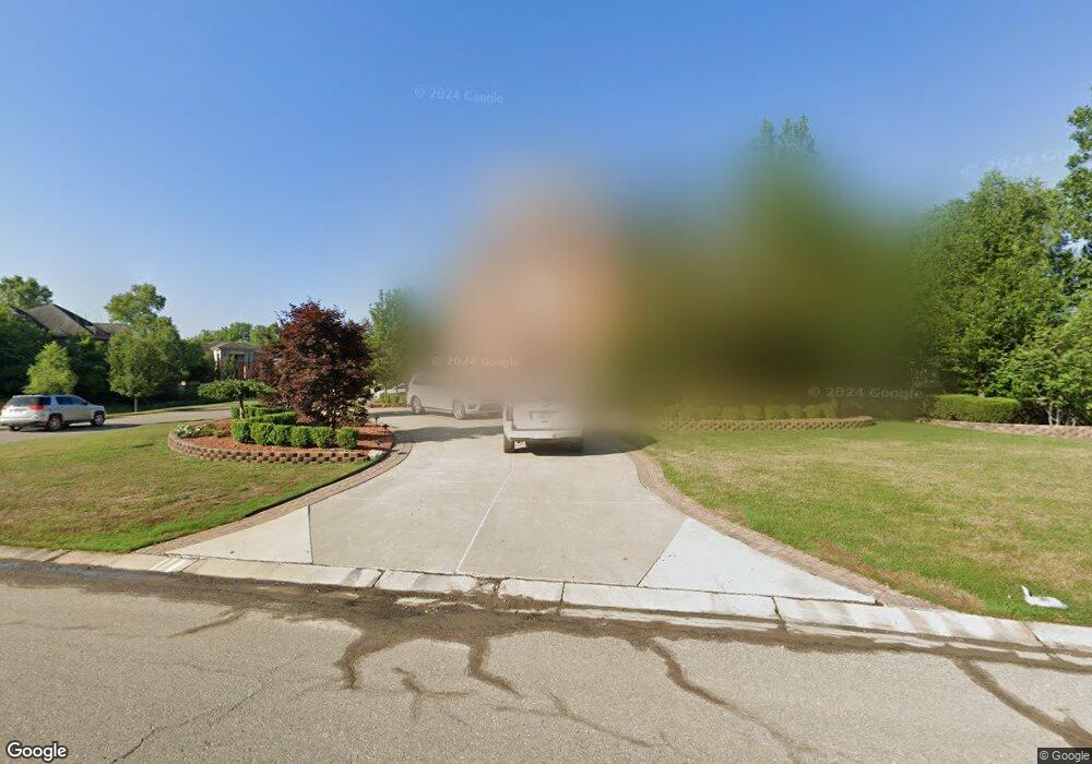 6094 Golden Ln, West Bloomfield, MI 48322 - photo 1