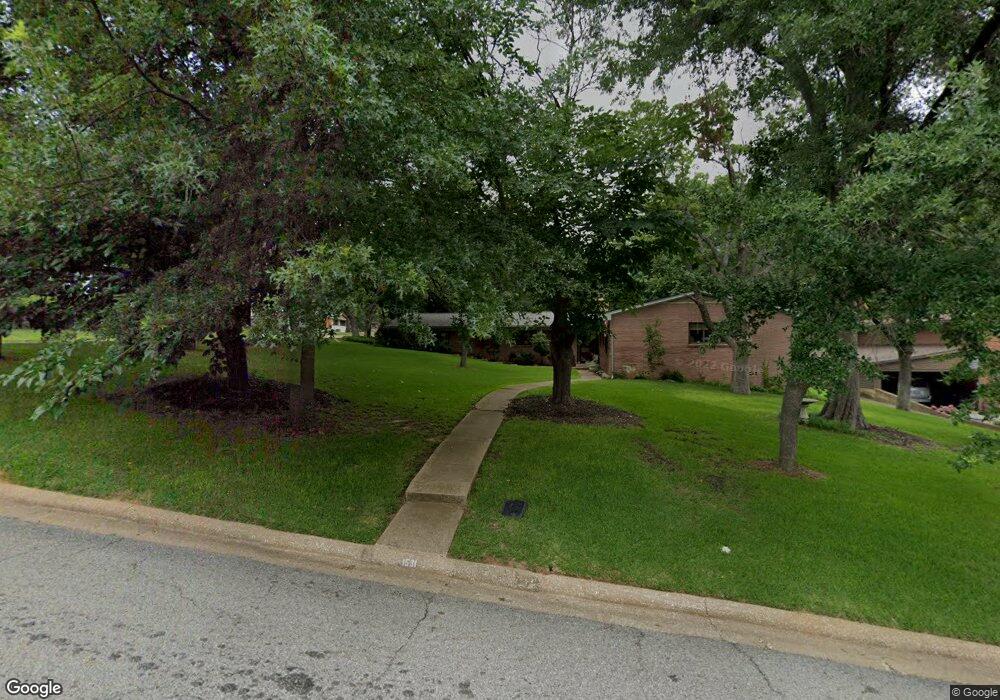 1531 W Murray St, Denison, TX 75020 - photo 1