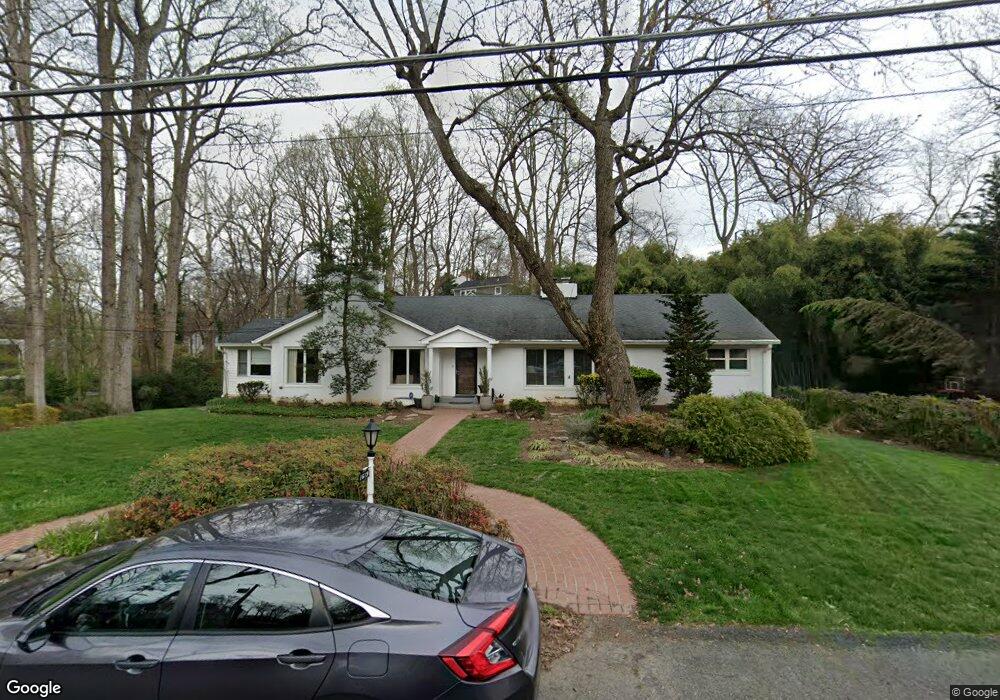 1619 Brookside Rd, McLean, VA 22101 - photo 1