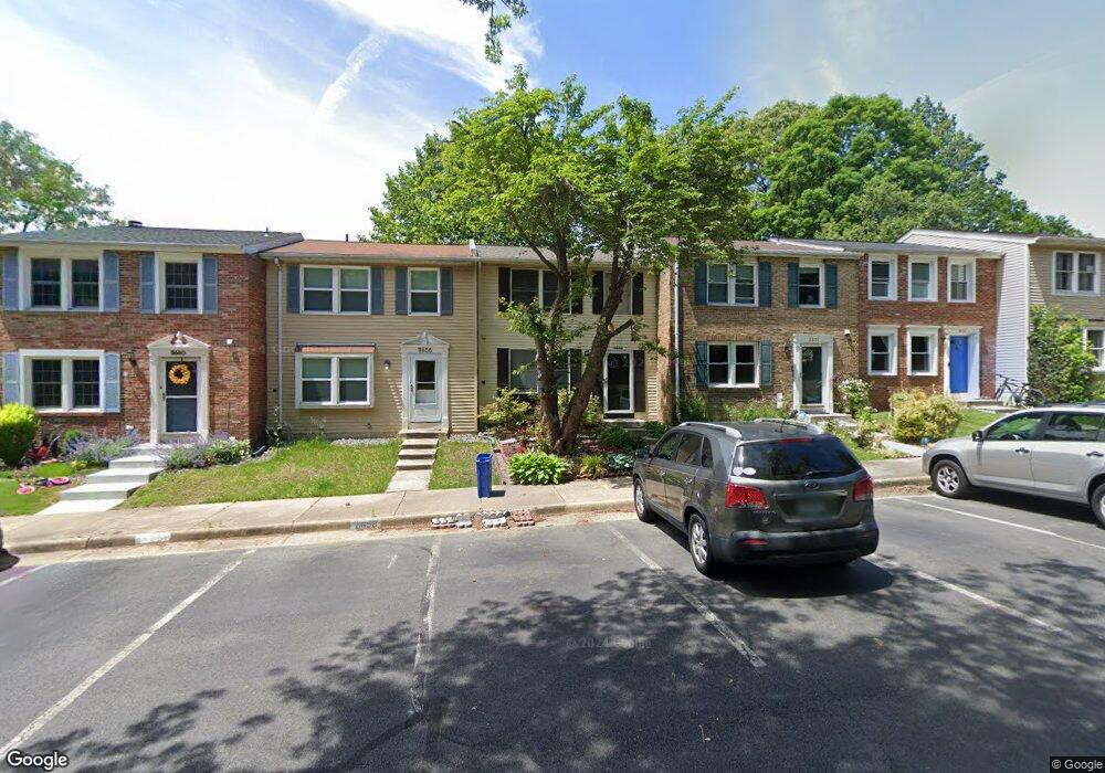 8656 Bent Arrow Ct, Springfield, VA 22153 - photo 1