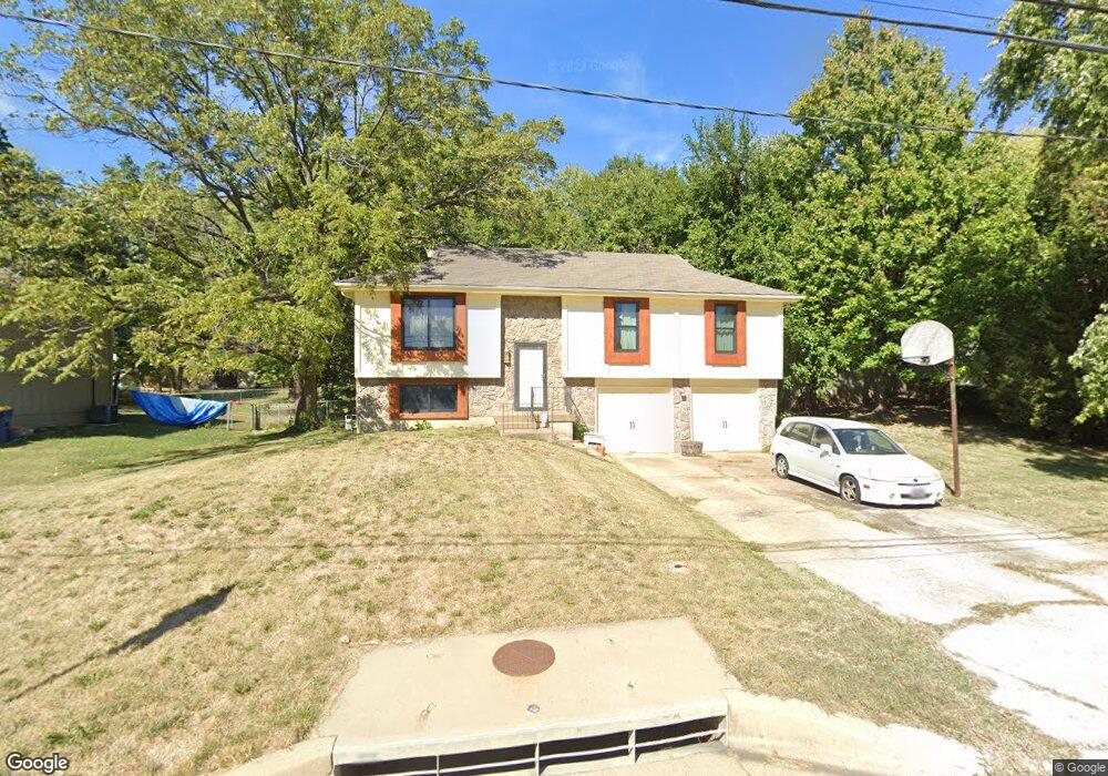 14208 W 63rd St, Shawnee, KS 66216 - photo 1