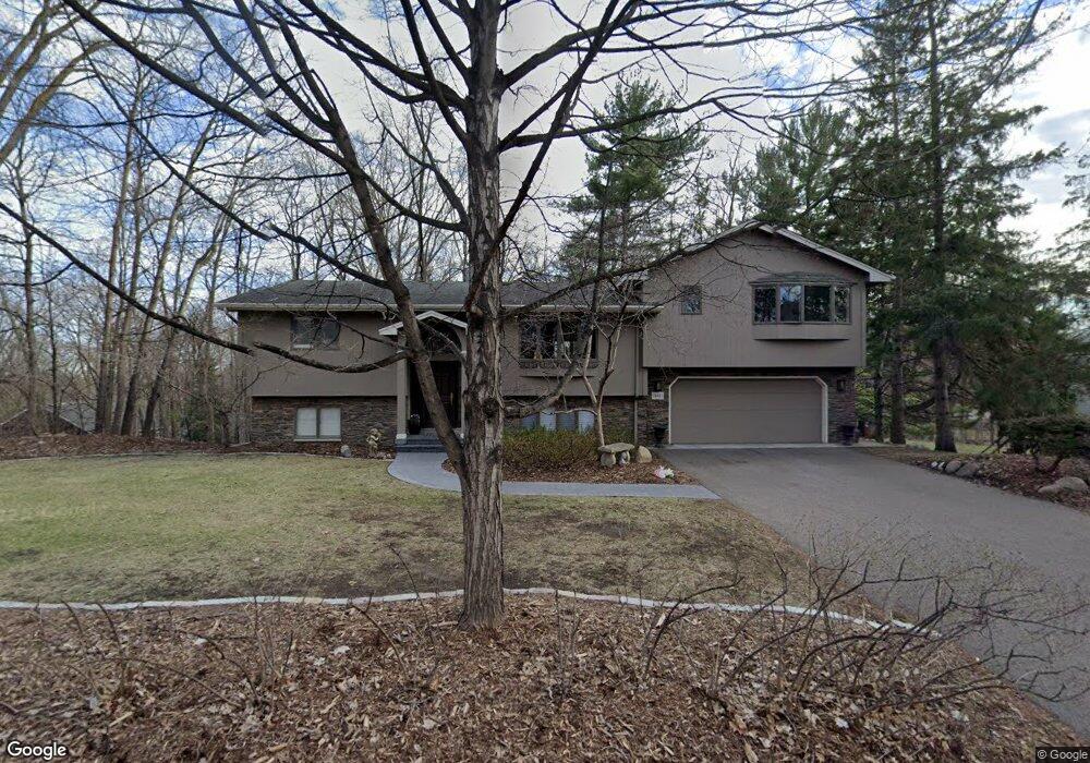18411 Woolman Dr, Minnetonka, MN 55345 - photo 1