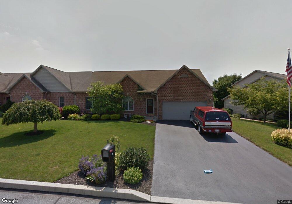 34 Truman St, Palmyra, PA 17078 - photo 1