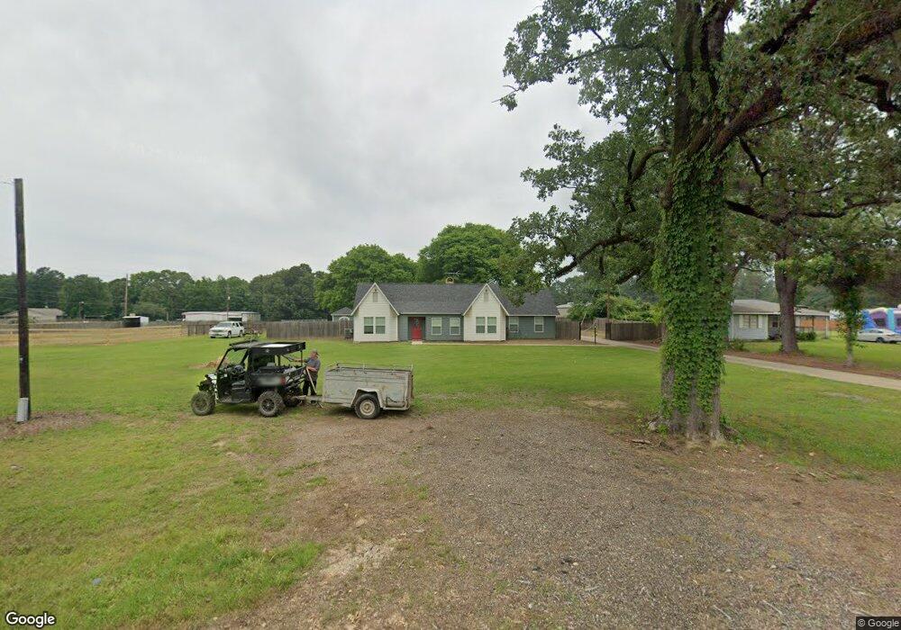 1915 Myrtle Springs Rd, Texarkana, TX 75503 - photo 1