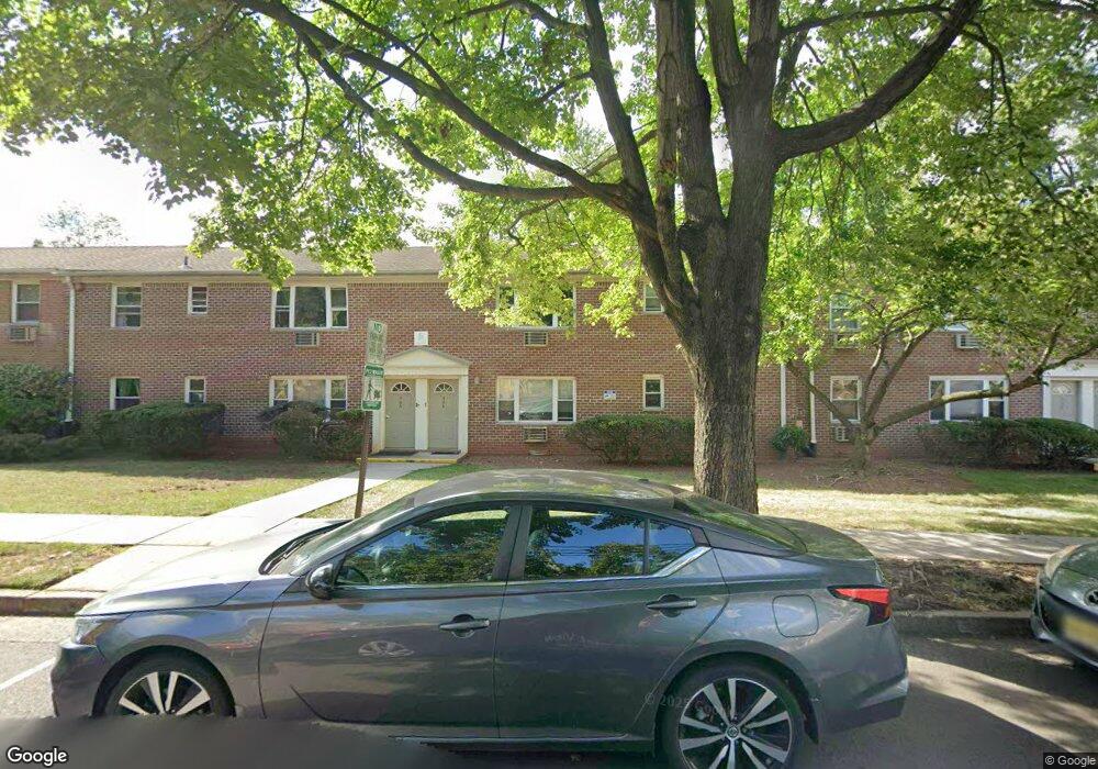 6 York 4a Dr unit 4A, Edison, NJ 08817 - photo 1