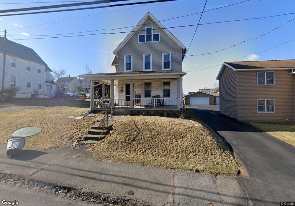 508 E Drinker St, Dunmore, PA 18512 - photo 1