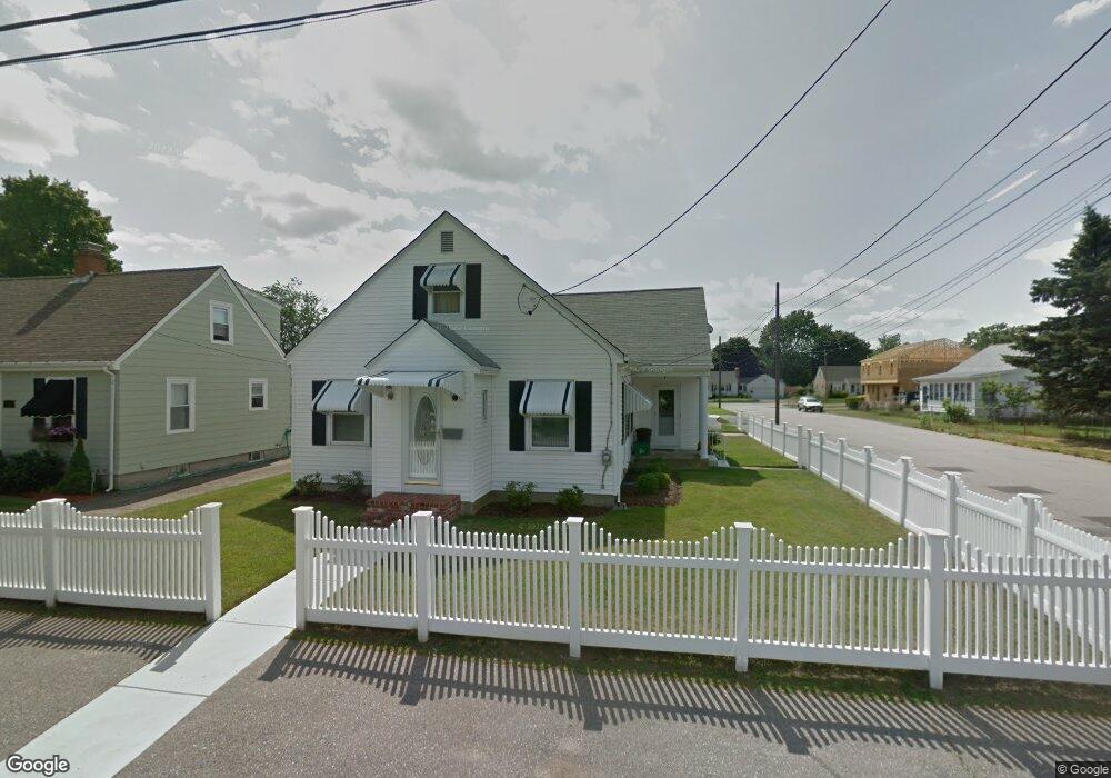 219 Bloomfield St, Pawtucket, RI 02861 - photo 1