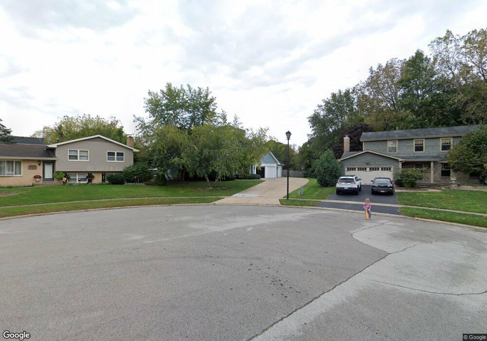 800 Hanson Ct, Batavia, IL 60510 - photo 1