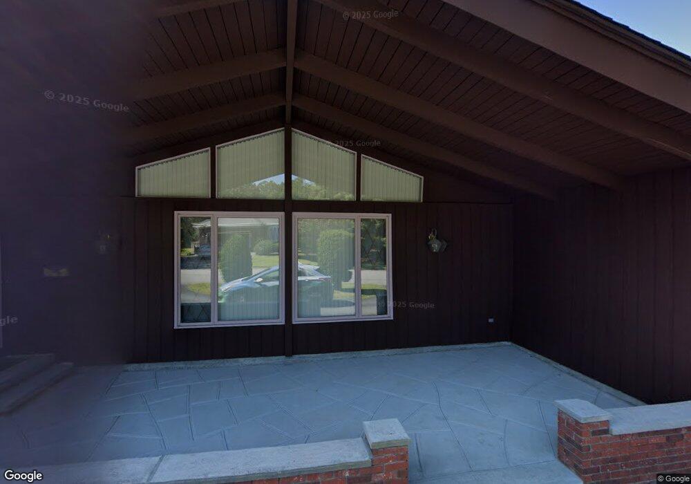 52 Foxglove Dr, Cranston, RI 02920 - photo 1