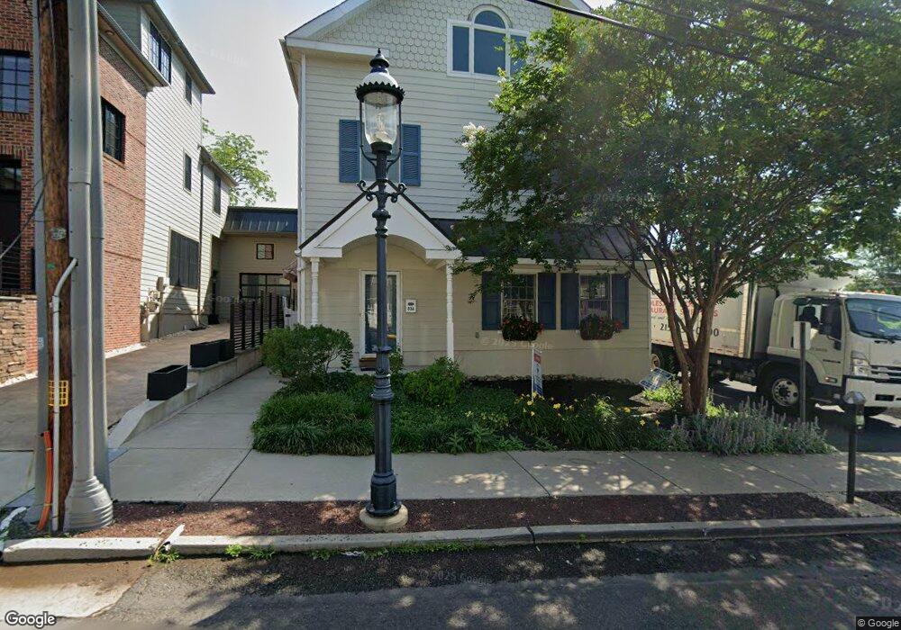 83 S Hamilton St, Doylestown, PA 18901 - photo 1