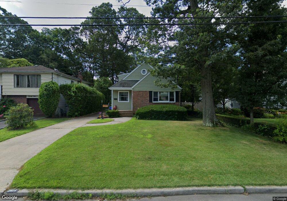 2954 Ewell Place, Wantagh, NY 11793 - photo 1