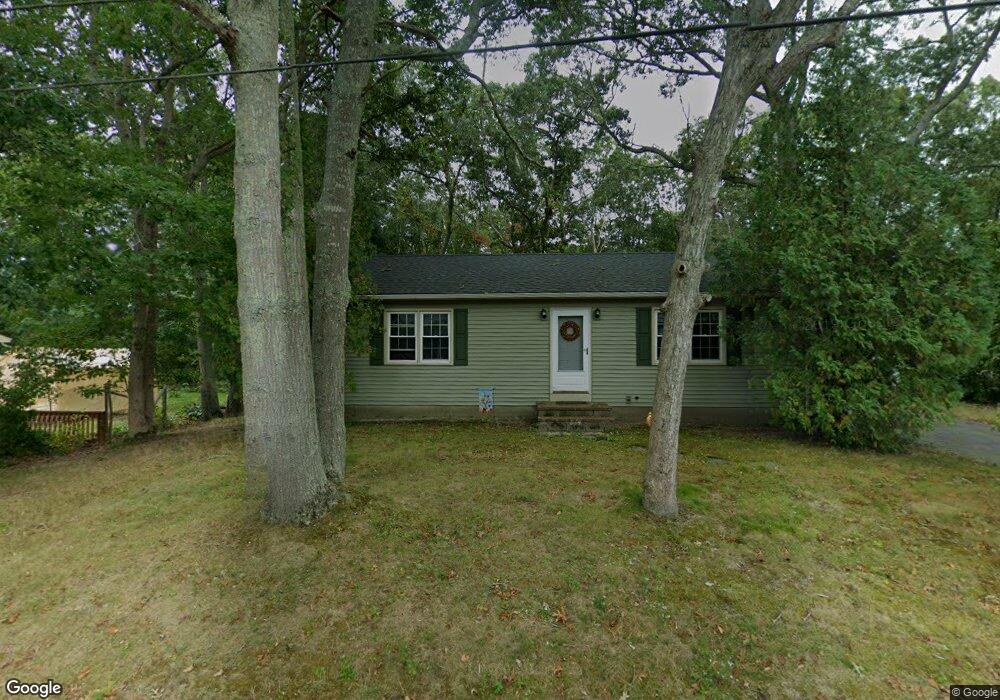 19 Day St, Fairhaven, MA 02719 - photo 1