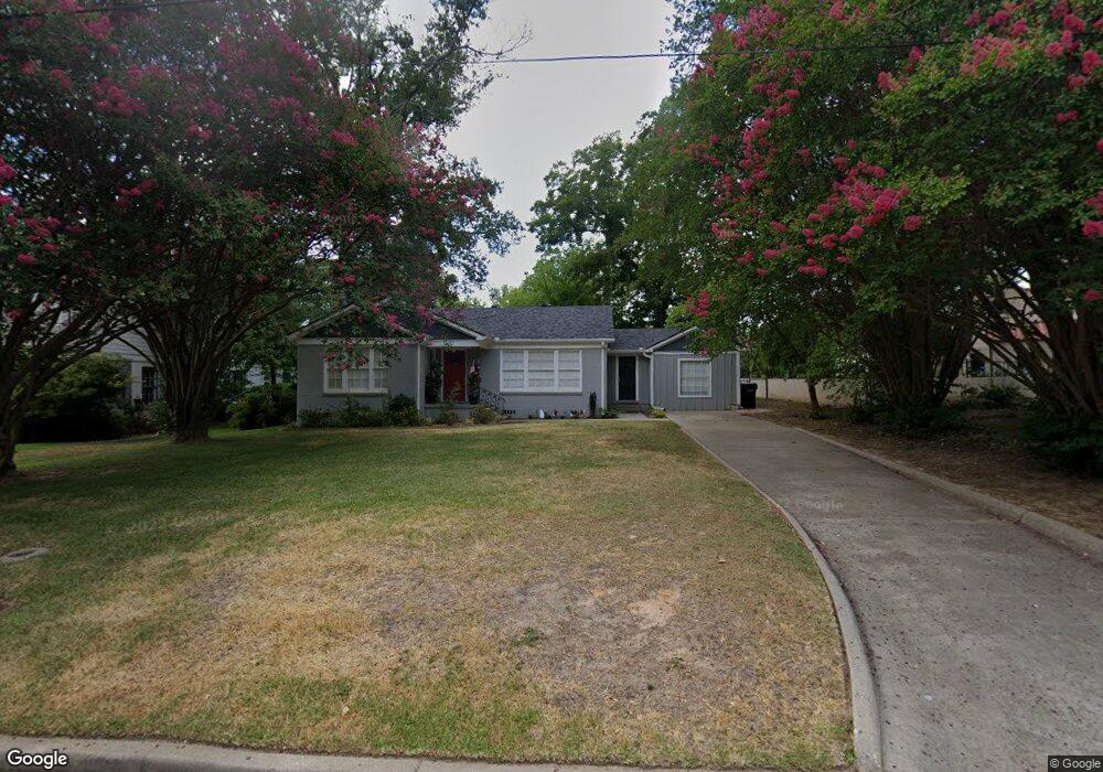 817 Charlotte Dr, Longview, TX 75601 - photo 1