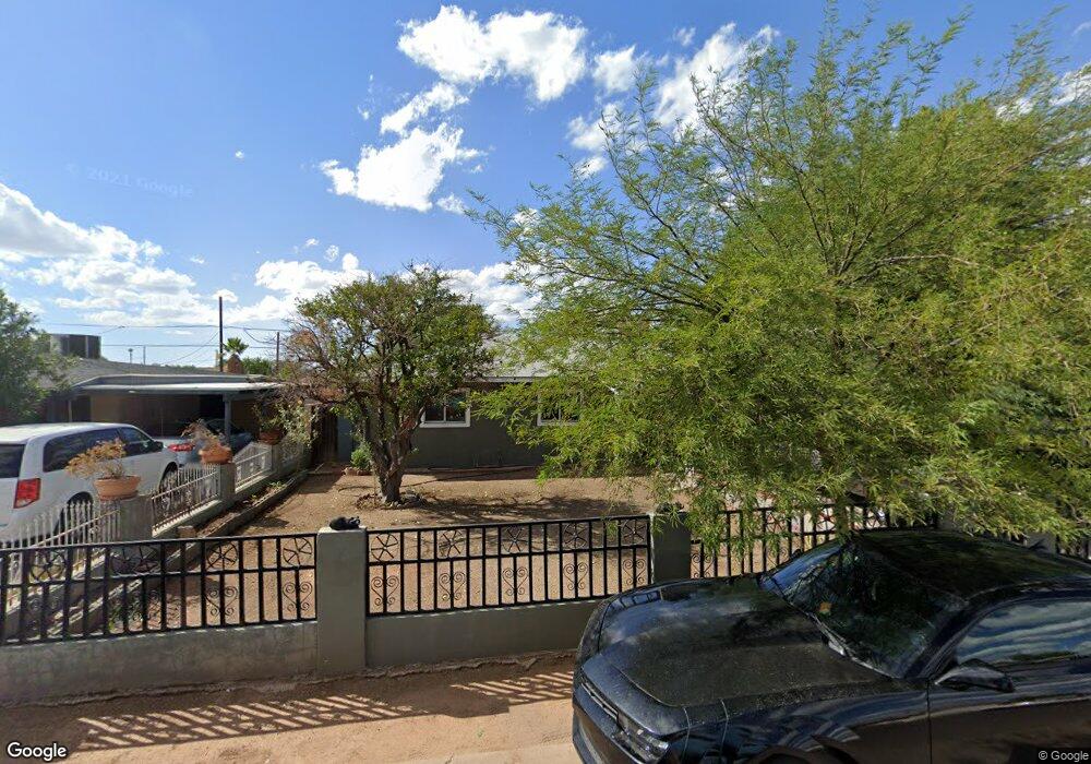 2032 N 27th Place, Phoenix, AZ 85008 - photo 1