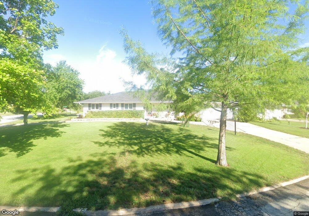 289 Lamplite Ln SE, Cedar Rapids, IA 52403 - photo 1