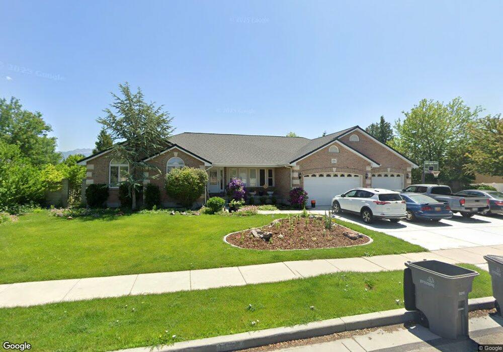 11593 Waterside Rd, South Jordan, UT 84095 - photo 1