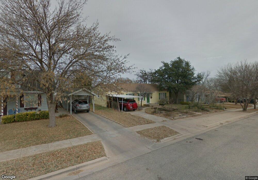 808 W 18th St, Big Spring, TX 79720 - photo 1