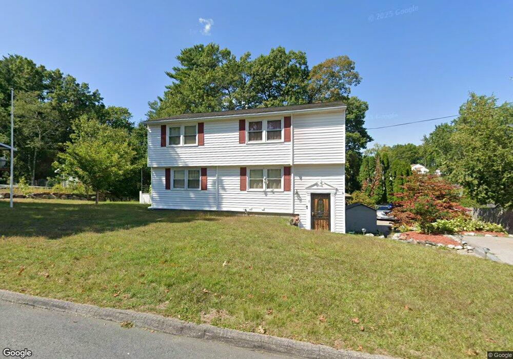 3 Hereford Dr, Nashua, NH 03062 - photo 1