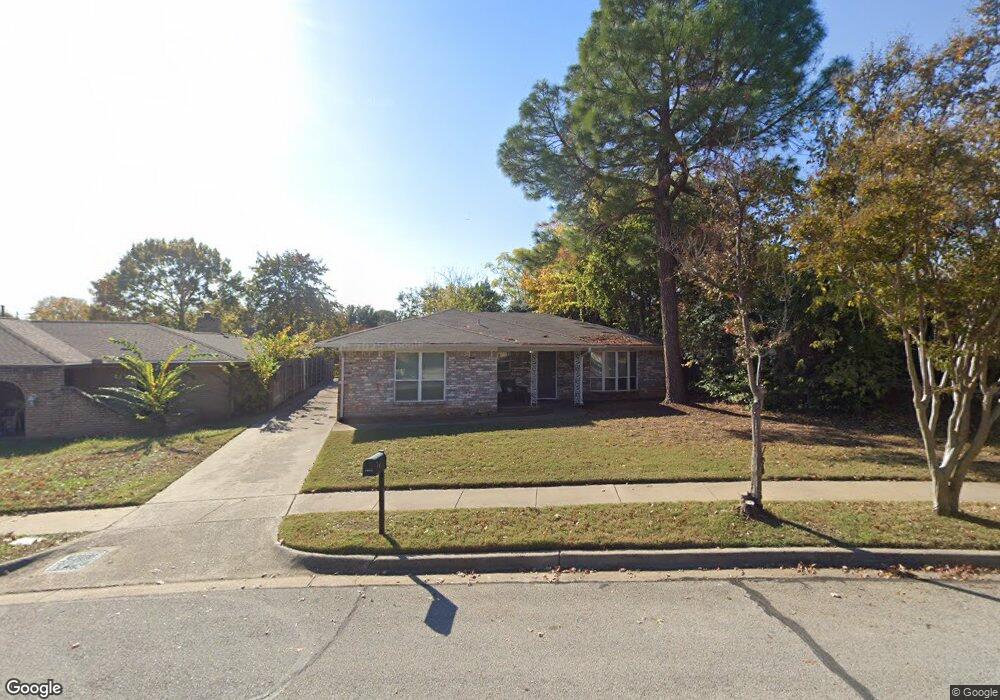 1500 Lexington Place, Bedford, TX 76022 - photo 1