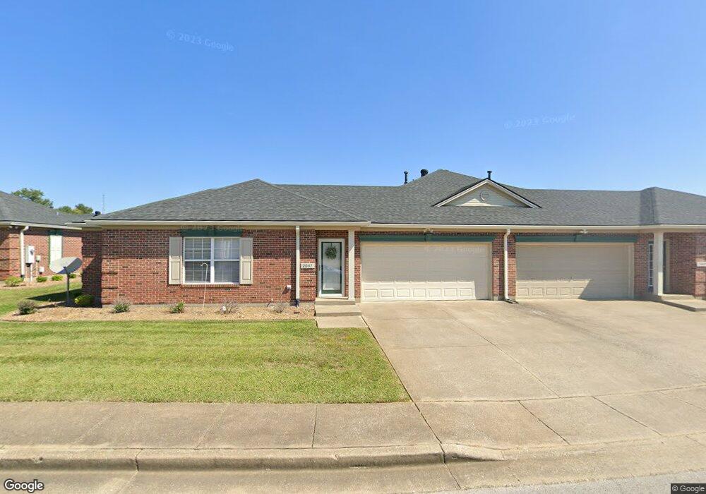 2047 Viola Gardens, Owensboro, KY 42303 - photo 1