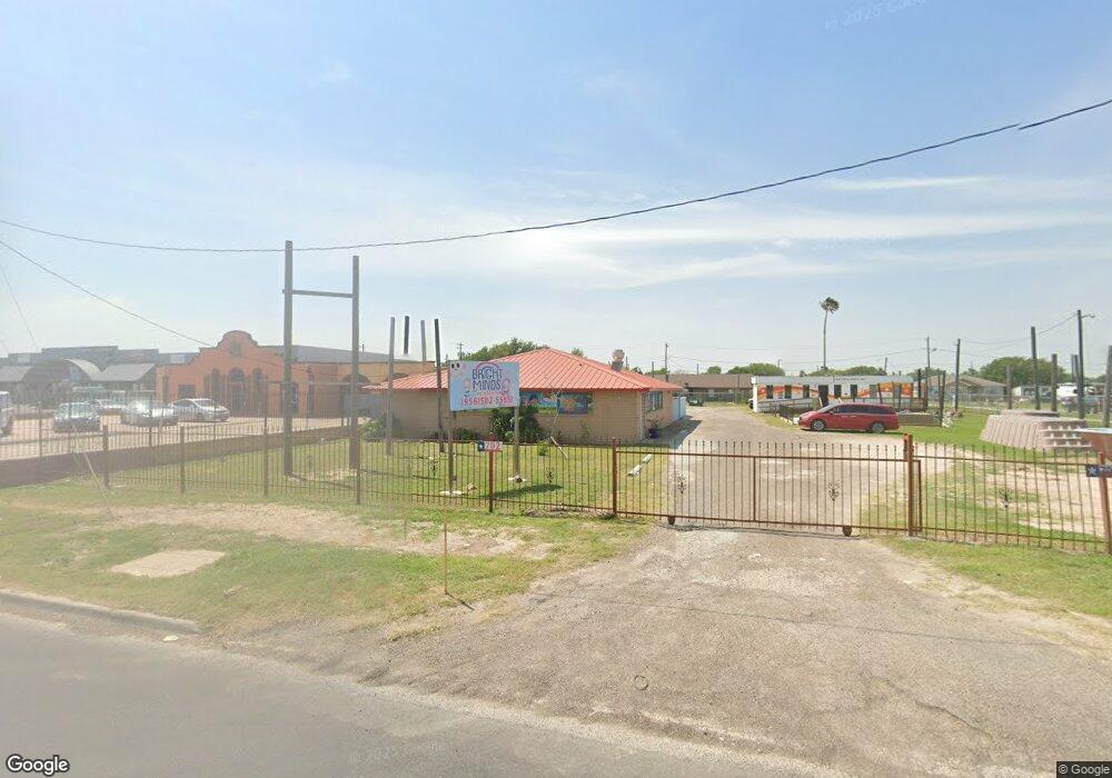 702 E Expressway 83, Pharr, TX 78577 - photo 1