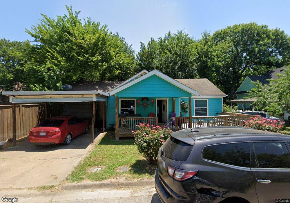 602 Poplar St, Bonham, TX 75418 - photo 1