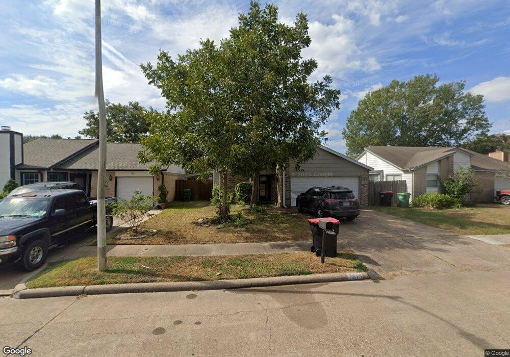7515 Lemma Dr, Houston, TX 77041 - photo 1
