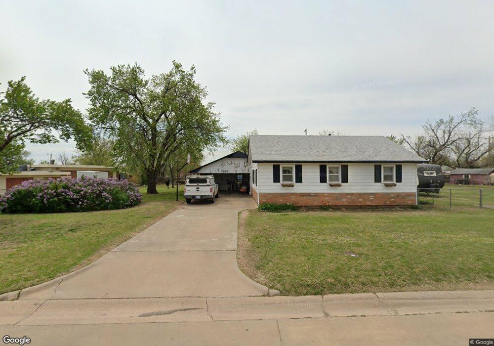 2821 E Cypress Ave, Enid, OK 73701 - photo 1