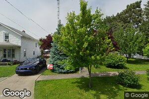 909 E 3rd St, Port Clinton, OH 43452