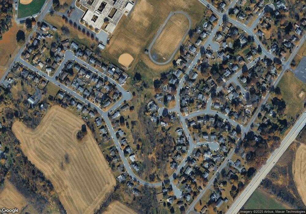 22 Grant Ct, Boyertown, PA 19512 - photo 1