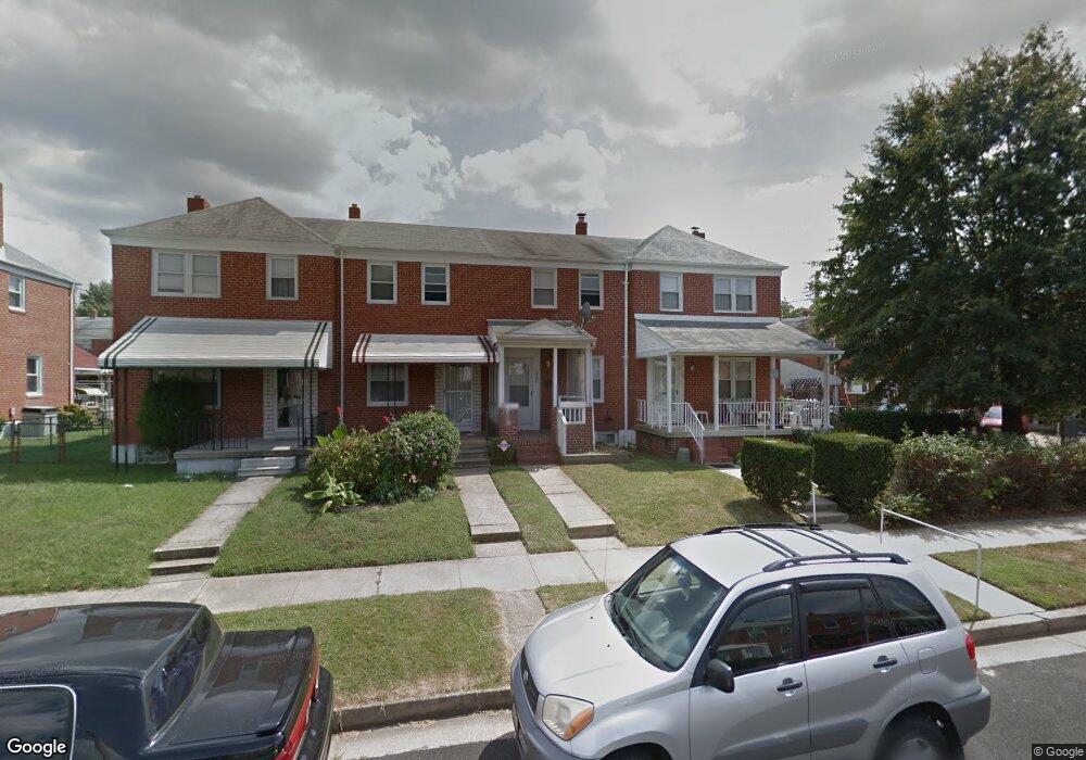 2110 Vailthorn Rd, Middle River, MD 21220 - photo 1