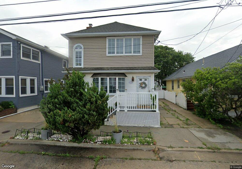 16 Parkside Road Dr, Point Lookout, NY 11569 - photo 1