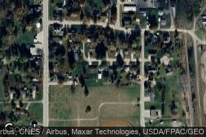 204 E Oak St, New Sharon, IA 50207