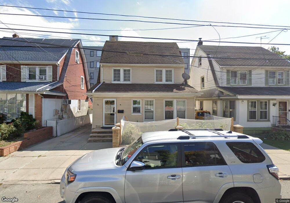 18806 87th Dr, Hollis, NY 11423 - photo 1