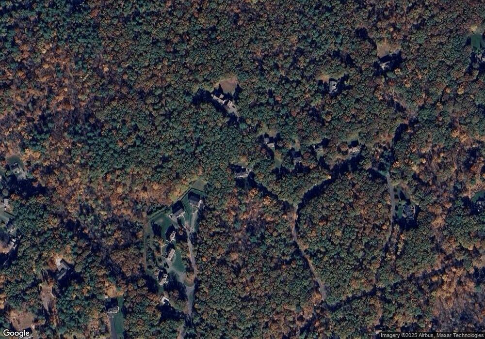 305 Underwood St, Holliston, MA 01746 - photo 1