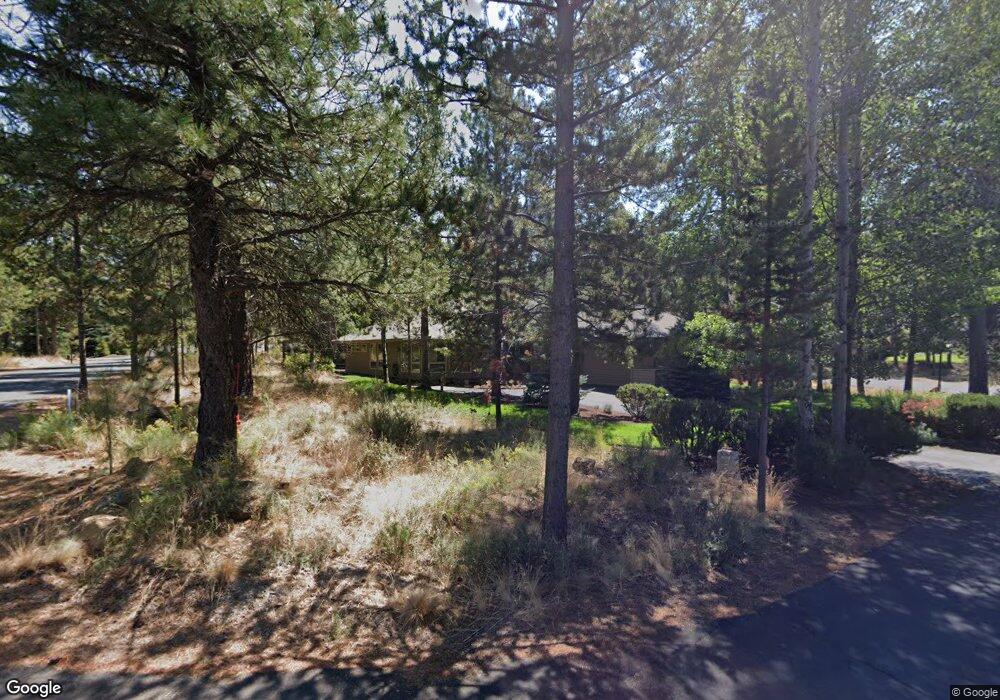2 Lassen Ln, Bend, OR 97707 - photo 1