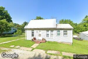 210 S Fulton St, Payson, IL 62360