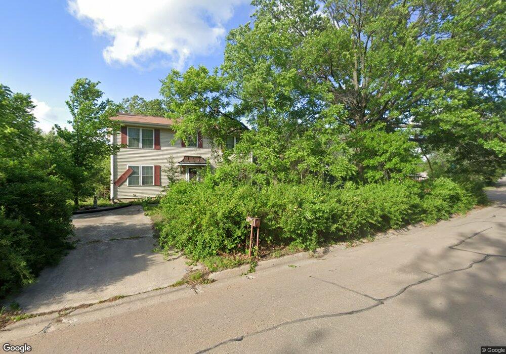 3341 SW Plass Ave, Topeka, KS 66611 - photo 1