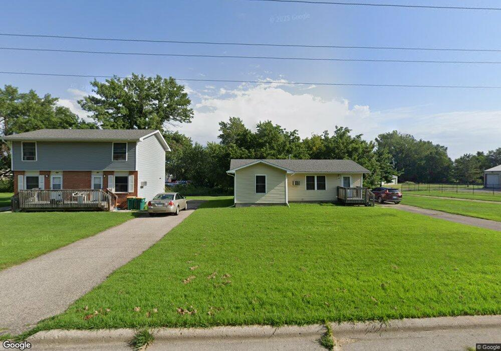 2019 SE Marshall St, Albert Lea, MN 56007 - photo 1