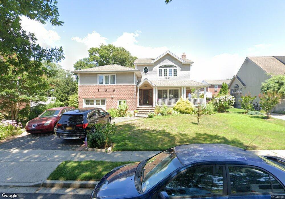 35 Sylvia Rd, Plainview, NY 11803 - photo 1