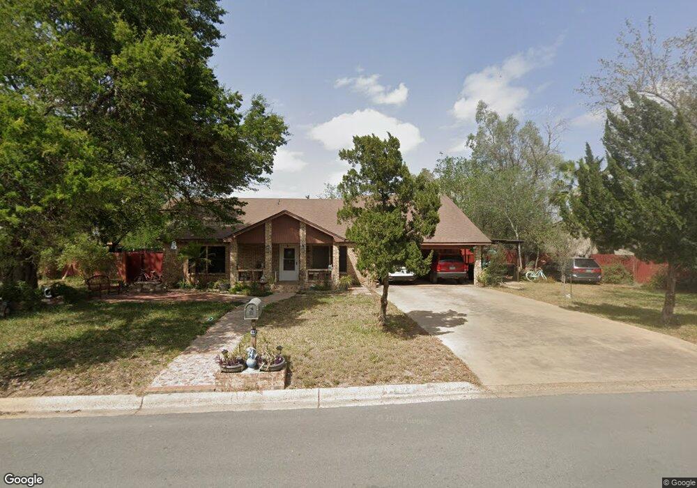 422 W Jones Ave, Pharr, TX 78577 - photo 1