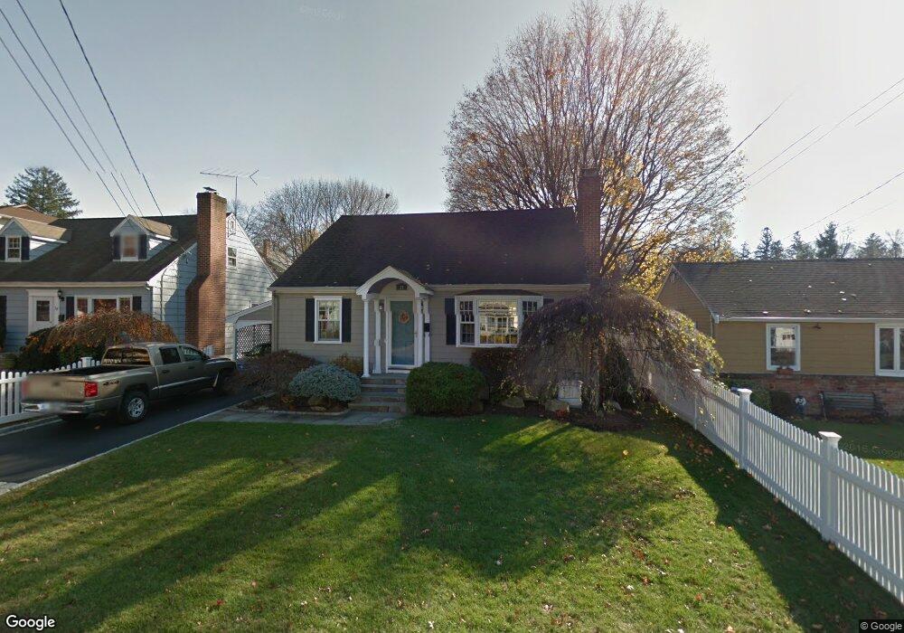 21 Russell St, Norwalk, CT 06855 - photo 1