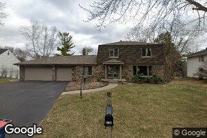 4133 Red Oak Ridge, Minnetonka, MN 55345