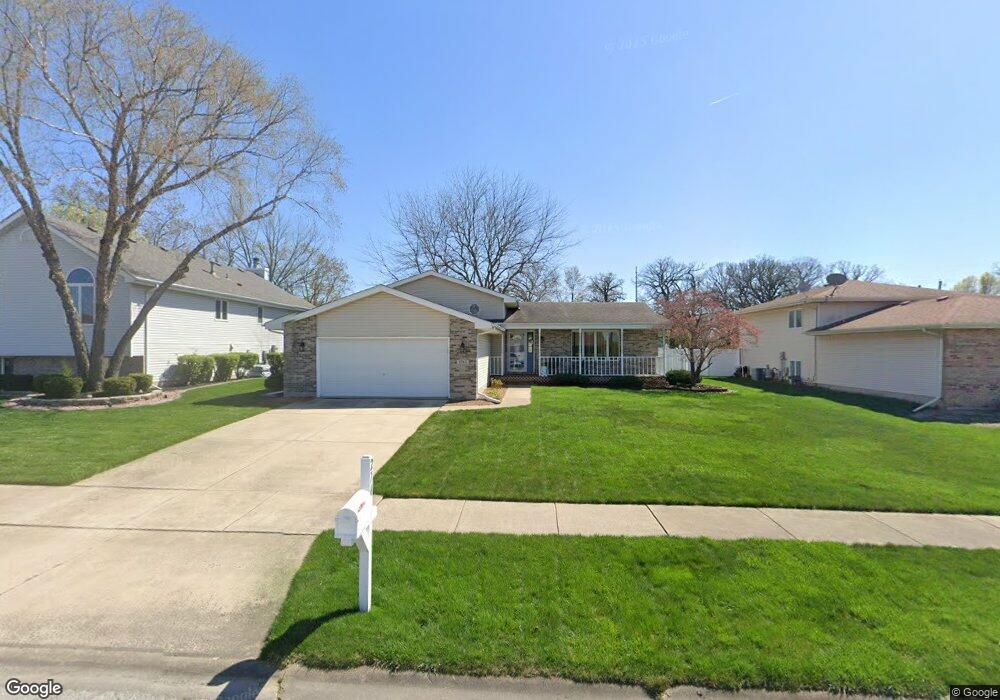 2743 Mockingbird Dr, Crown Point, IN 46307 - photo 1