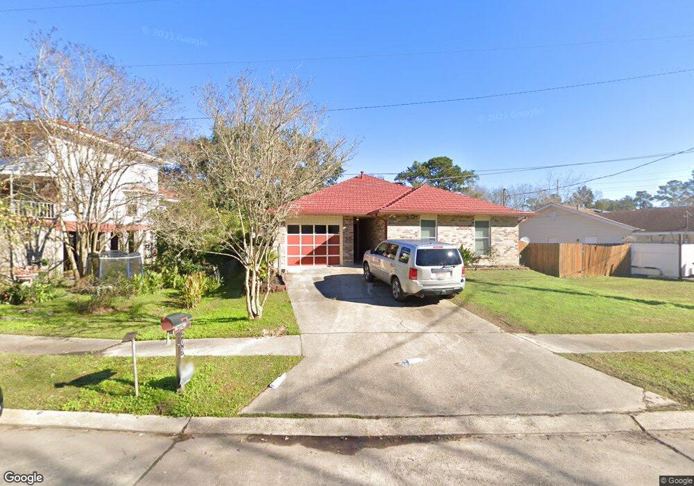 211 W Camellia Dr, Slidell, LA 70458 - photo 1