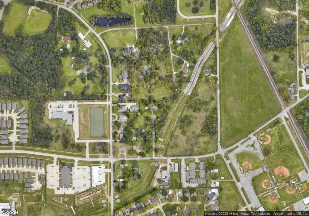 514 W Hufsmith Rd, Tomball, TX 77375 - photo 1